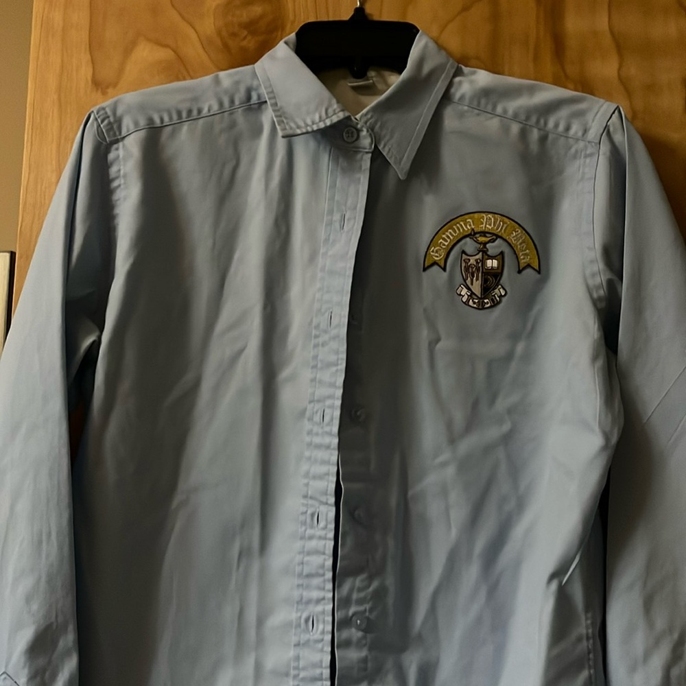 Gamma Phi Beta Embroidered Crest Button Down - image 1
